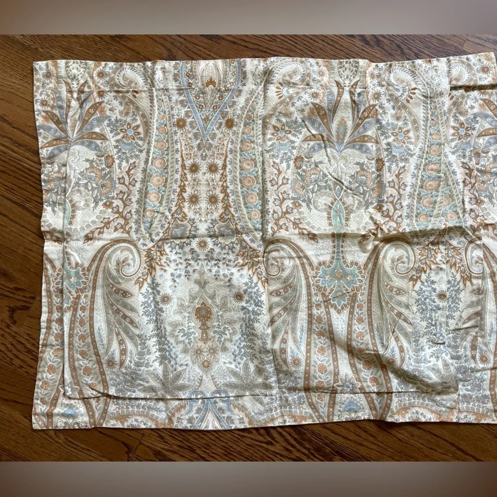 Pottery Barn Paisley BLYTHE Standard Pillow Sham Case Organic Cotton